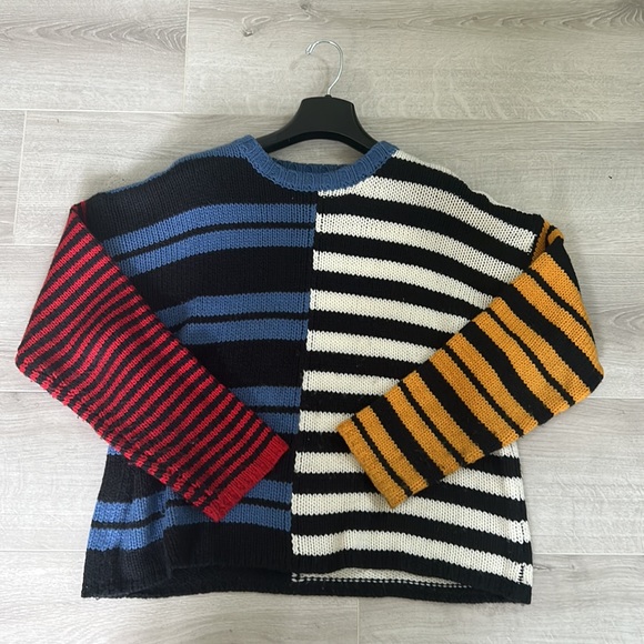 Forever 21 Multicolor Crewneck Sweater - Picture 4 of 5